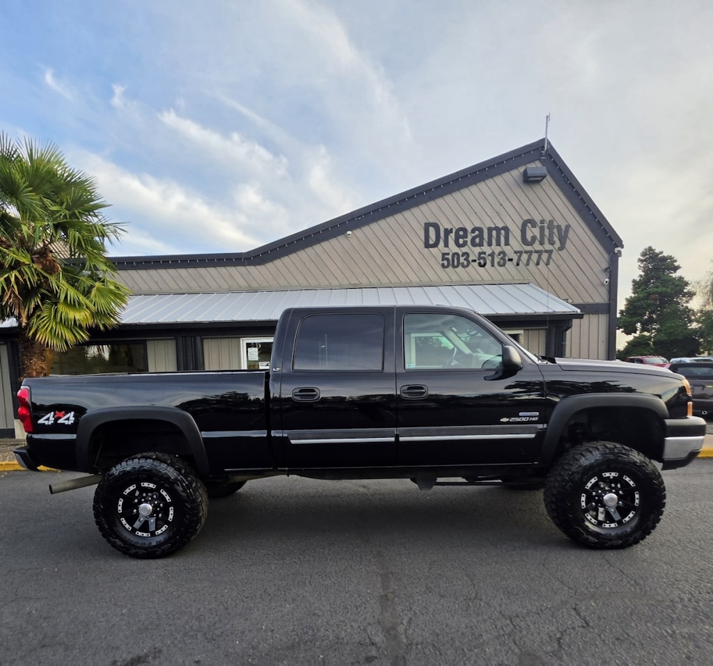 Used 2007 Chevrolet Silverado (Classic) 2500 Hd Crew Cab Lt Pickup 4d 6 1/2 Ft 4WD LBZ Truck