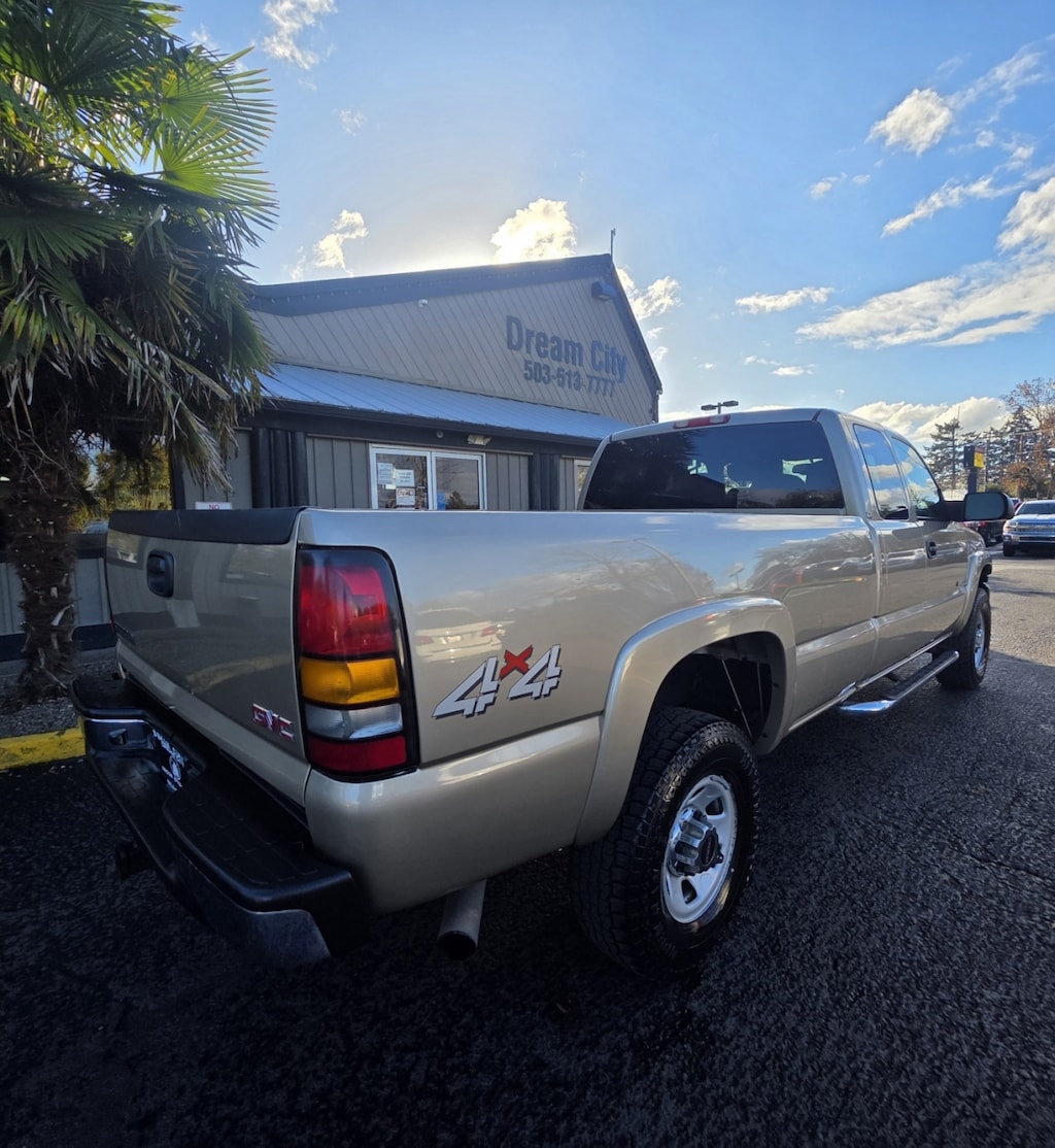 Used 2004 GMC Sierra 3500 Extended Cab Sle Pickup 4d 8 Ft V8, 8.1 Liter 4wd Truck