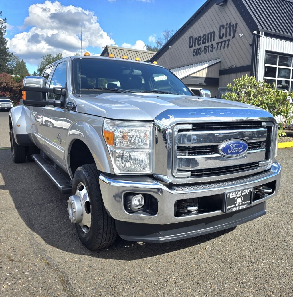 Used 2016 Ford F350 Super Duty Crew Cab Lariat Pickup 4d 8 Ft Truck