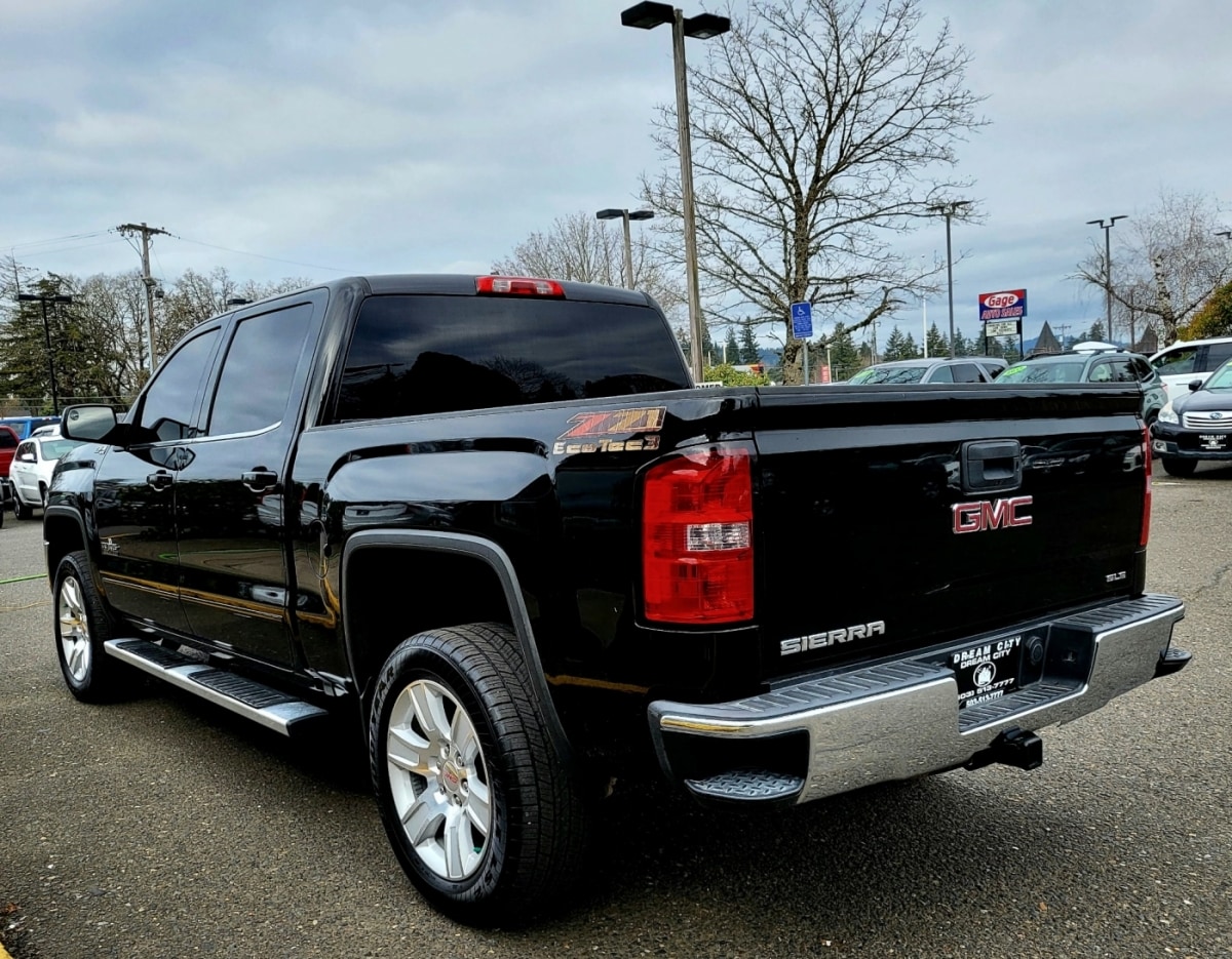 2017 GMC Sierra 1500 SLE - Photo 8