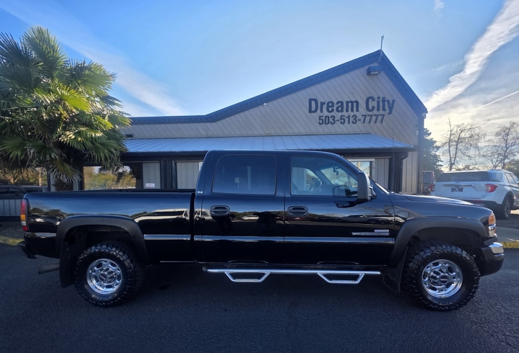 Used 2007 GMC Sierra (Classic) 2500 Hd Crew Cab Sle Pickup 4d 6 1/2 Ft 4wd LBZ Truck
