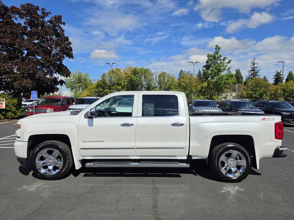 Used 2017 Chevrolet Silverado 1500 Crew Cab Z71 Ltz Pickup 4d 5 3/4 Ft V8 6.2 Liter 4wd Truck