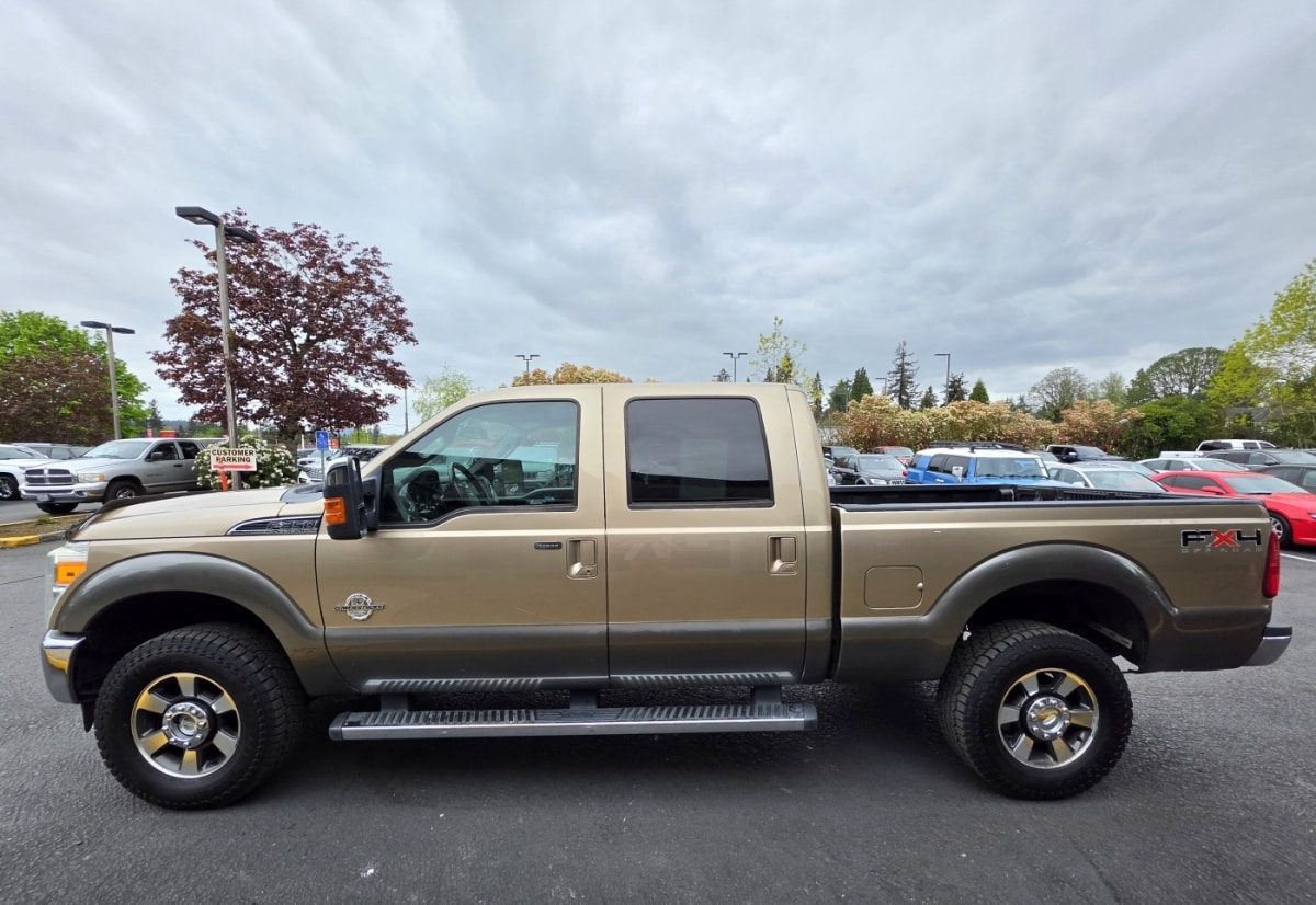 2011 Ford F-350 Lariat 4x4 Crew Cab 172-In SRW's photo