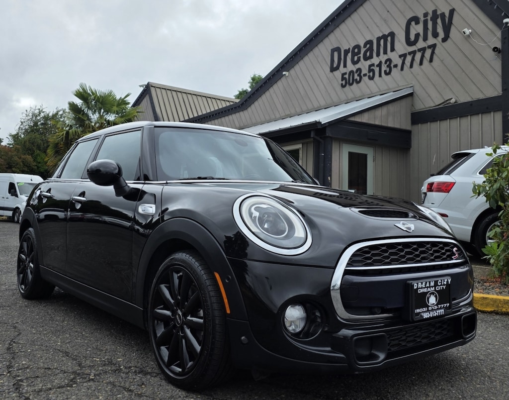 Used 2018 MINI Hardtop Fwd 4 Door Cooper S Hatchback 4d Navigation System &Panoramic Hatchback