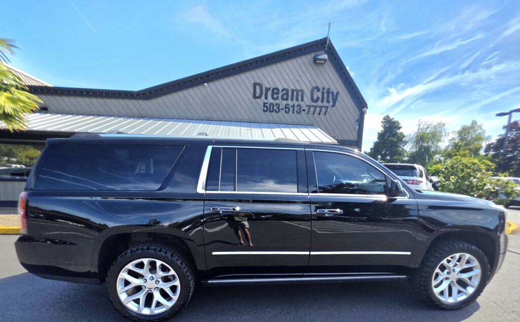 Used 2016 GMC Yukon Xl Denali Sport Utility 4d 4wd 6.2 Liter SUV