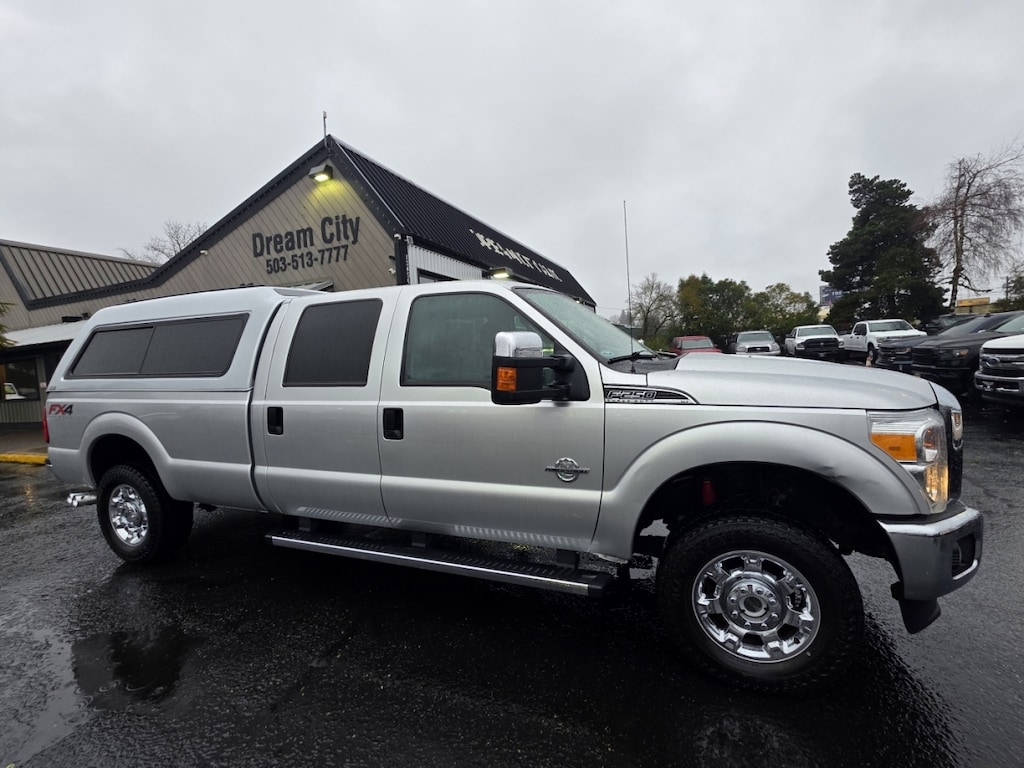 Used 2015 Ford F250 Super Duty Crew Cab Xlt Pickup 4d 8 Ft 4wd Truck