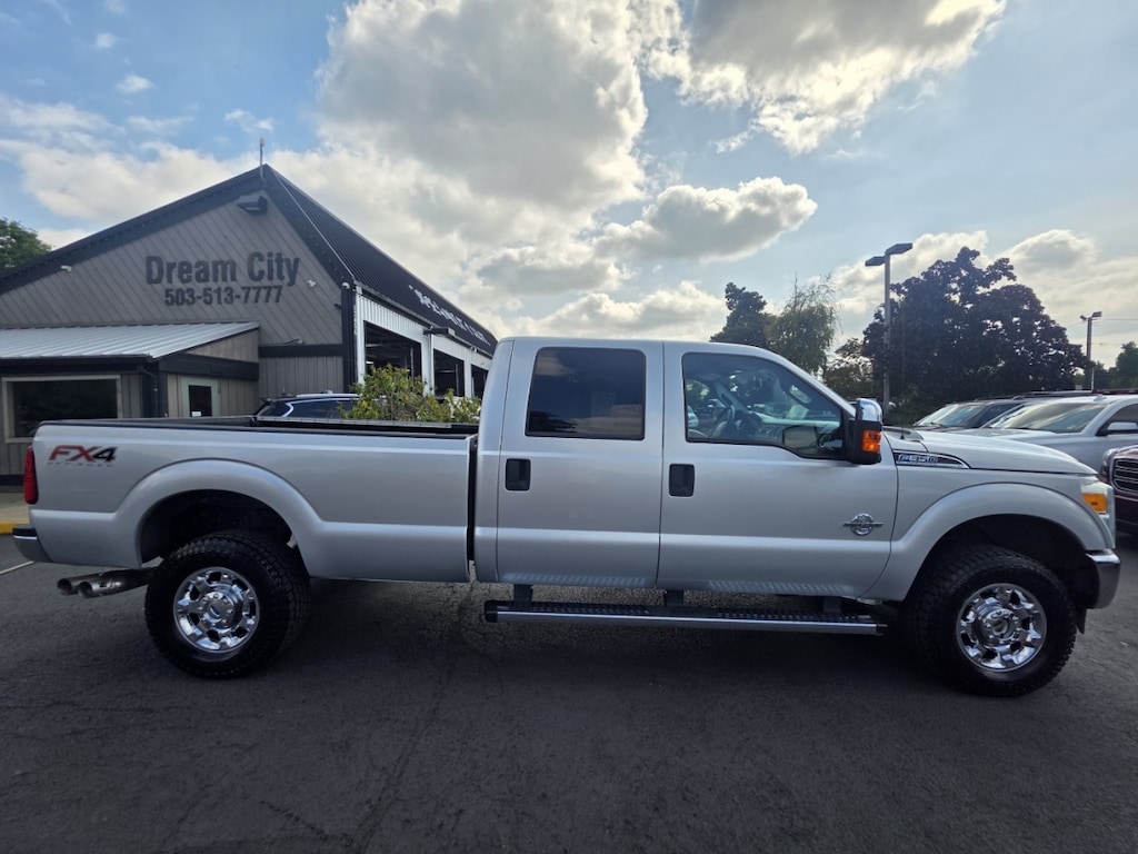 Used 2015 Ford F350 Super Duty Crew Cab Xlt Pickup 4d 8 Ft 4wd Truck