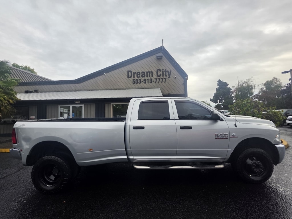 Used 2018 Ram 3500 1-Owner Crew Cab Tradesman Pickup 4d 8 Ft 4wd Aisin 6-Speed Automat Truck