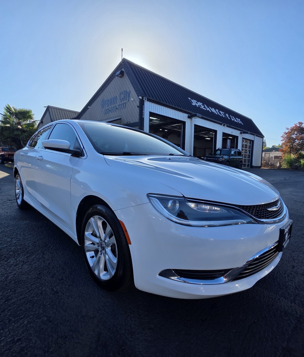 Used 2015 Chrysler 200 Limited Sedan 4d Sedan