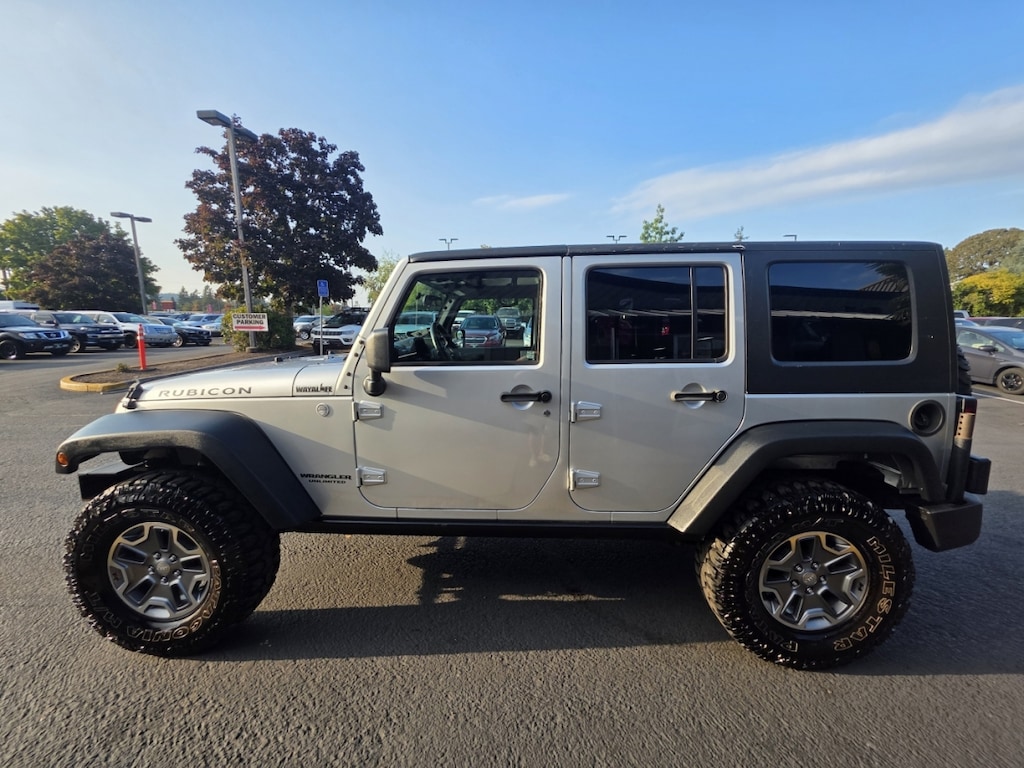 Used 2010 Jeep Wrangler 4wd Unlimited Rubicon Sport Utility 4d Manual, 6-spd Sport Utility