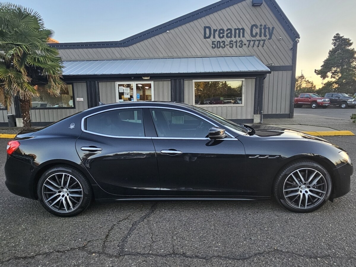 2019 Maserati Ghibli S Q4 photo 4