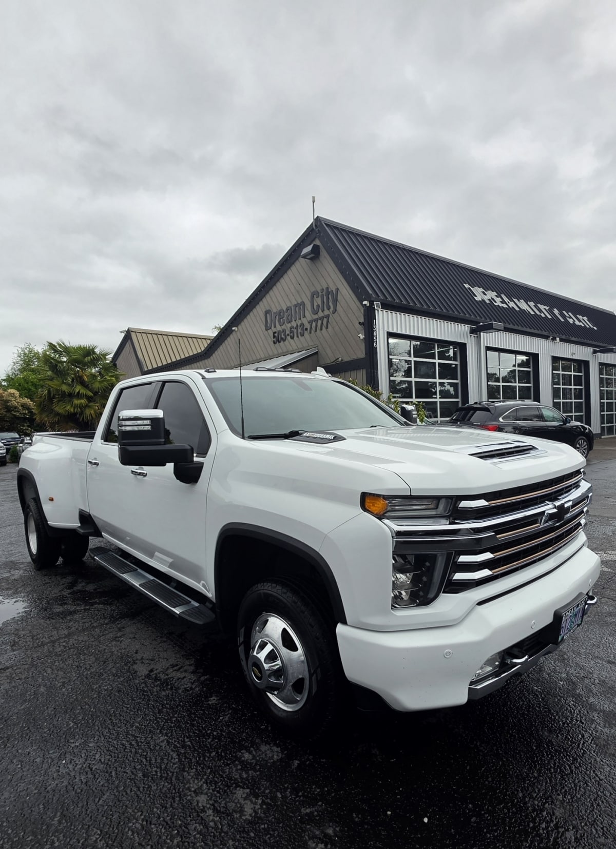 2020 Chevrolet Silverado HD High Country 4WD Crew Cab Long Box DRW's photo