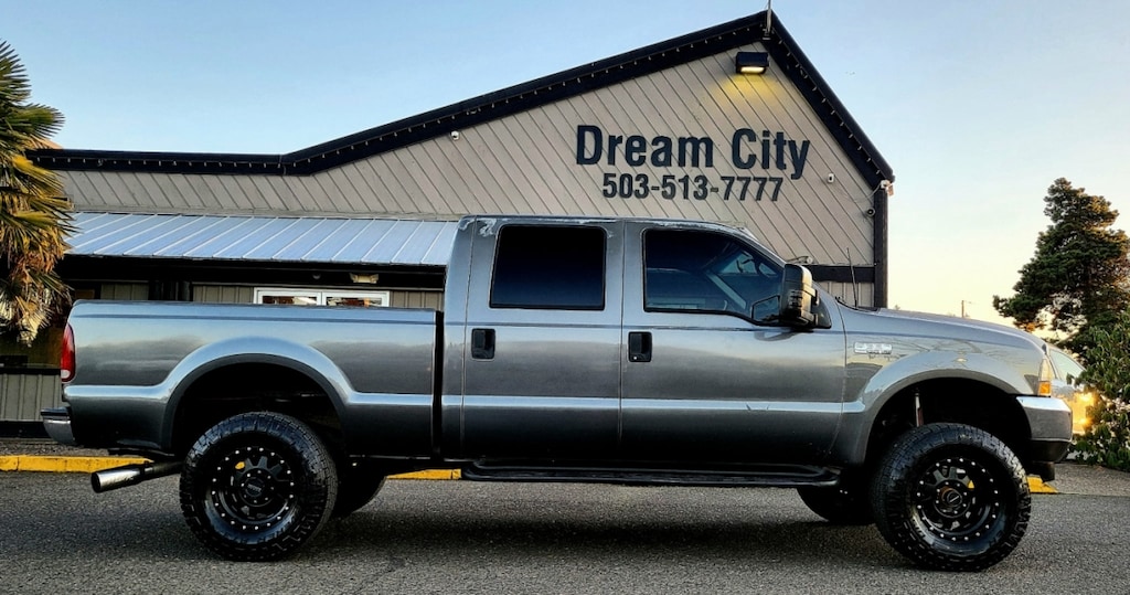 Used 2002 Ford F350 Super Duty Crew Cab Lariat Short Bed 4wd 7.3l Disel Truck