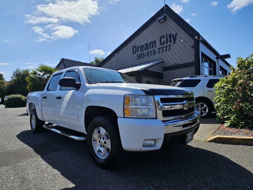Used 2011 Chevrolet Silverado 1500 Crew Cab Lt Pickup 4d 5 3/4 Ft Truck