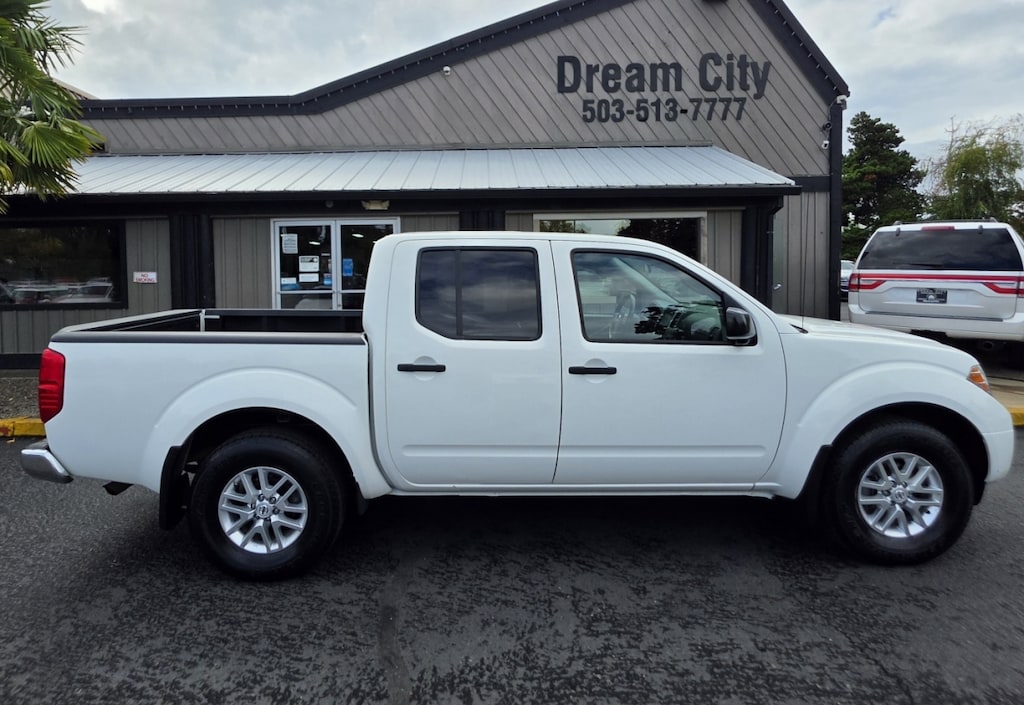 Used 2019 Nissan Frontier Crew Cab Sv Pickup 4d 5 Ft 4wd Truck