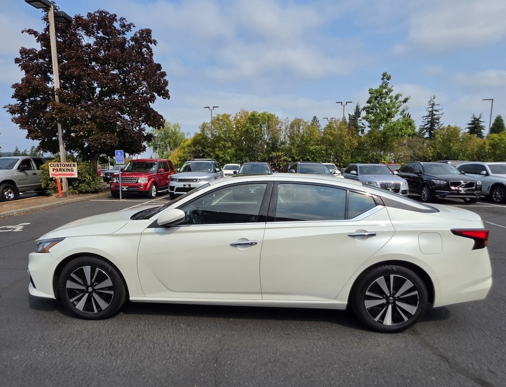 Used 2019 Nissan Altima Fwd 2.5 Sv Sedan 4d Heated Steering Wheel Sedan