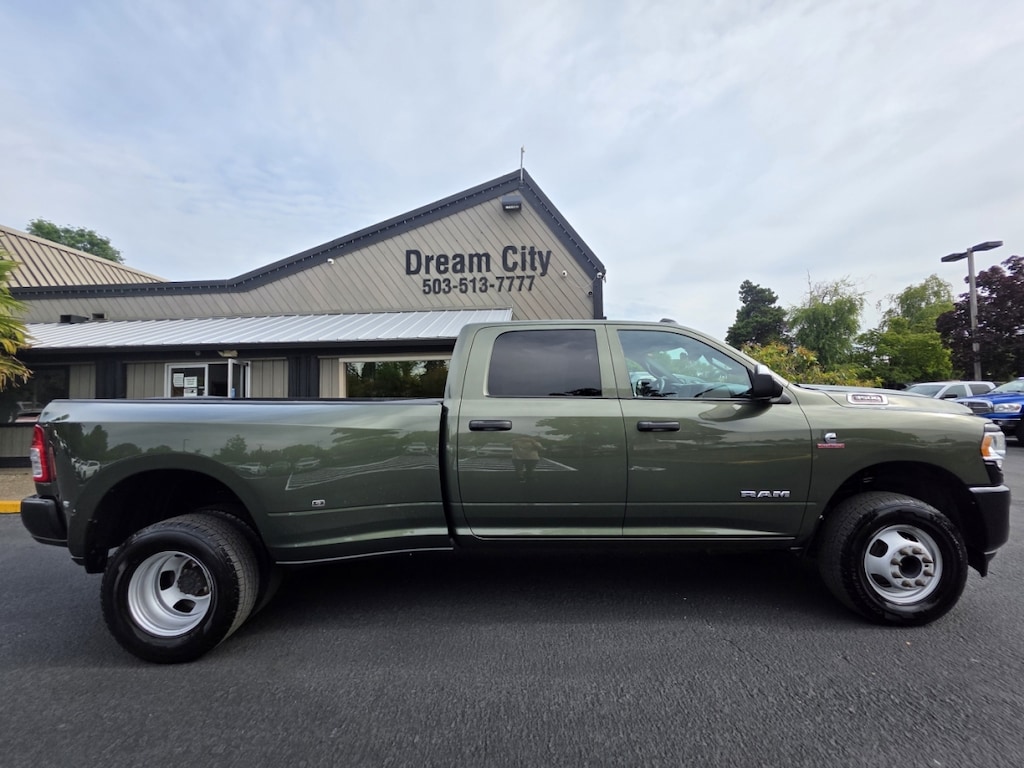 Used 2022 Ram 3500 4wd 1-Owner Crew Cab Tradesman Pickup 4d 8 Ft Aisin Transmission Truck