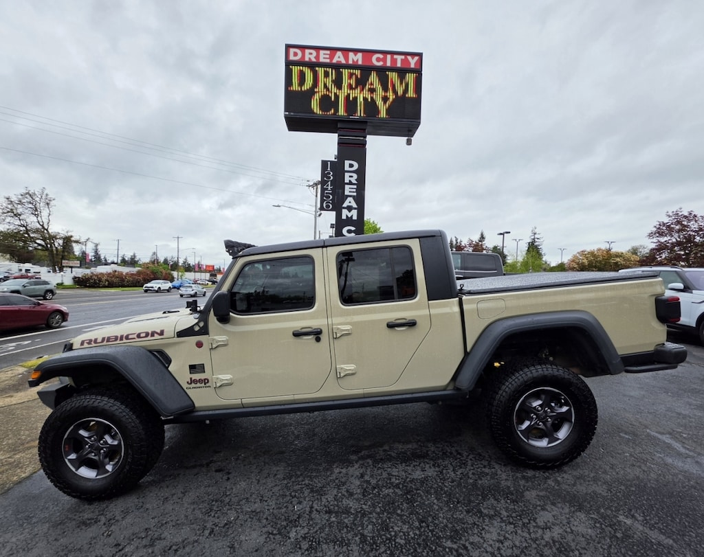 Used 2020 Jeep Gladiator Rubicon Pickup 4d 5 Ft 4wd Lifted Truck Truck