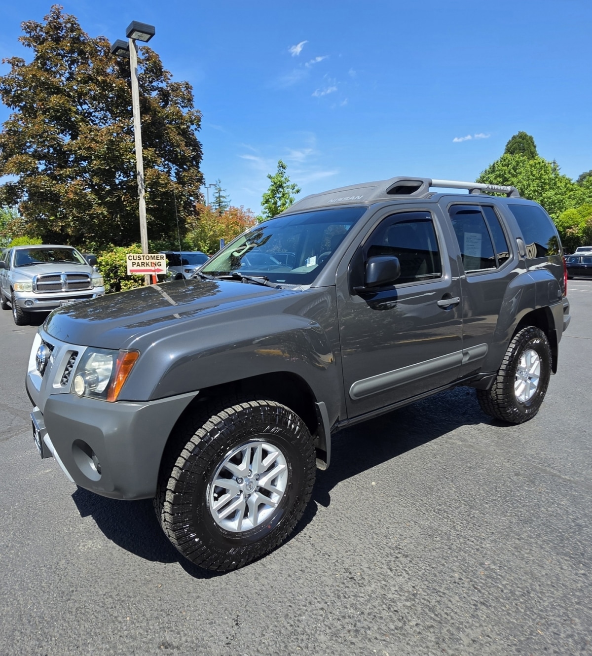 2014 Nissan Xterra S 4x4 AT's photo