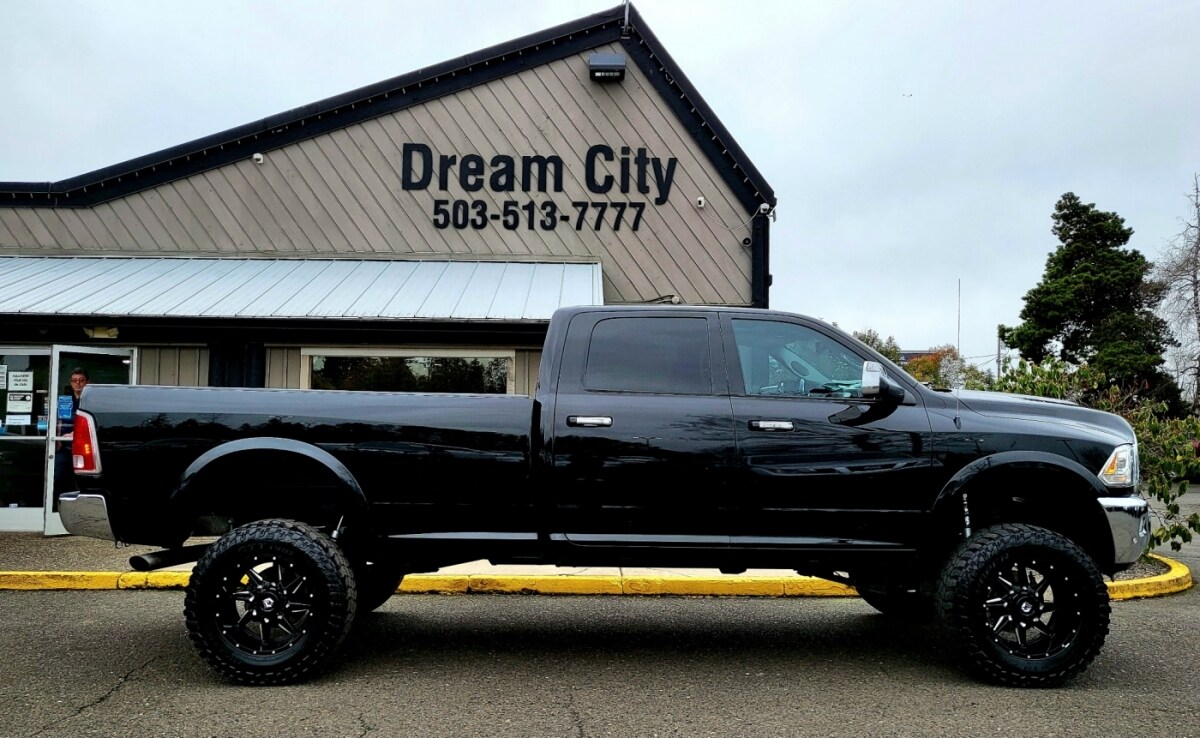 2018 Ram 2500 Laramie photo 4