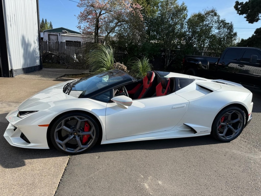 Used 2020 Lamborghini Huracan AWD Evo Spyder Convertible 2d Convertible