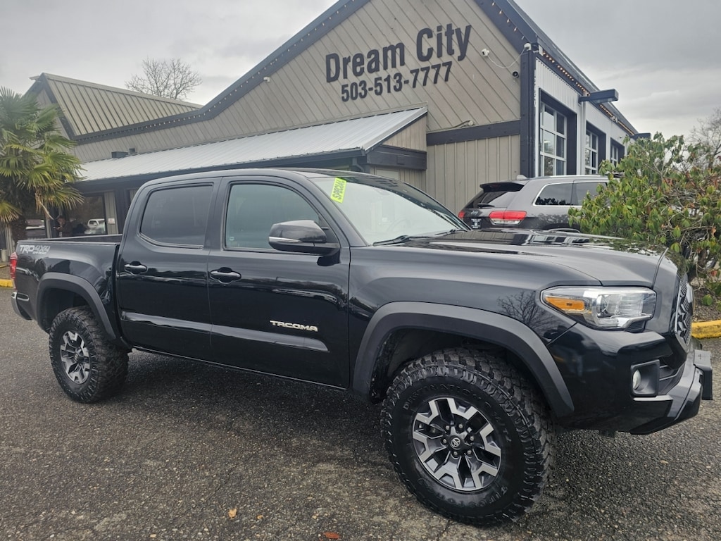 Used 2019 Toyota Tacoma Double Cab Trd Off-Road Pickup 4d 5 Ft 4wd Truck