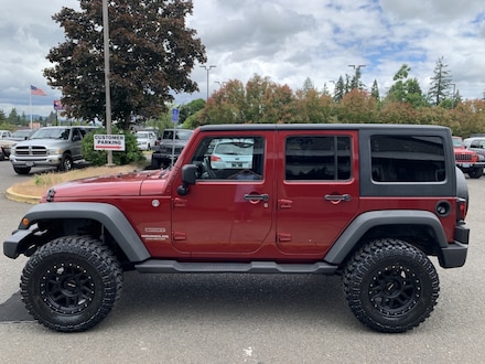 2013 Jeep Wrangler Unlimited Sport S SUV 4D 4WD SUV