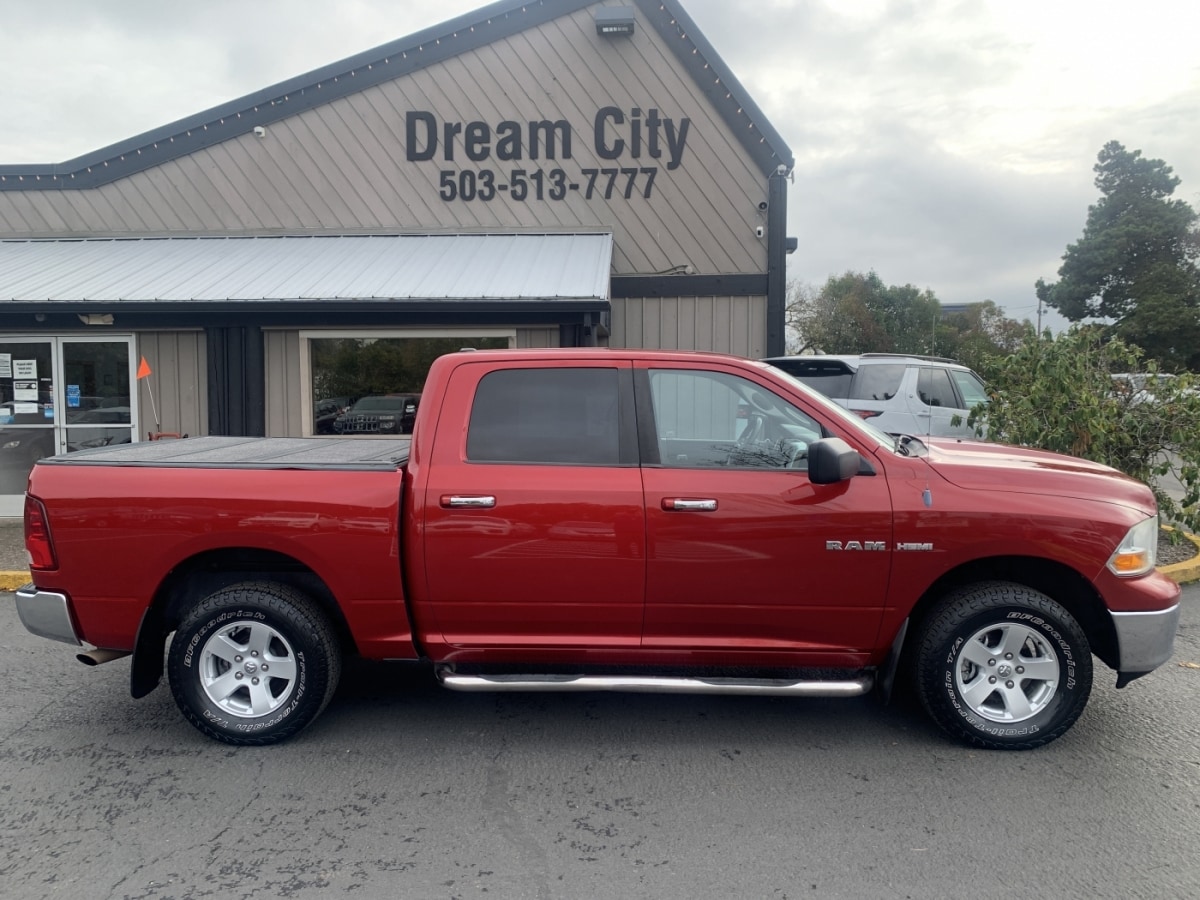 2010 RAM Ram 1500 Pickup SLT's photo