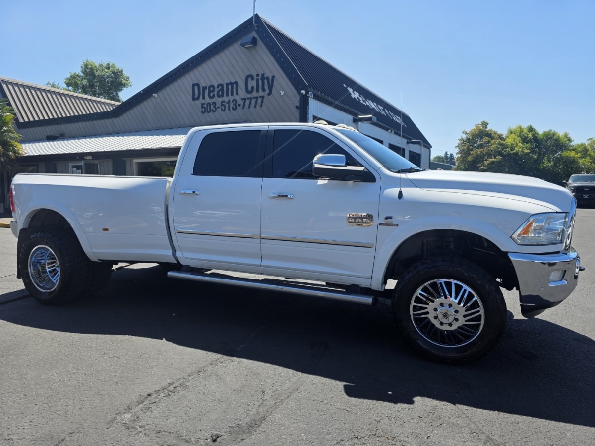 2017 RAM Ram 3500 Pickup Laramie Longhorn's photo