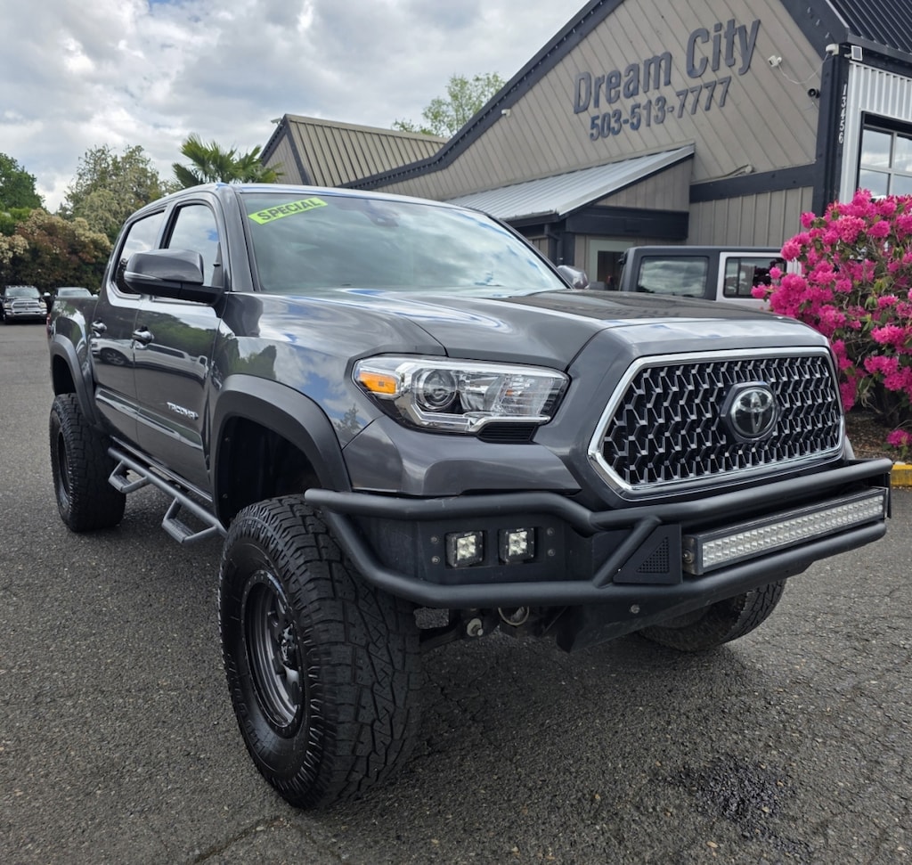 Used 2018 Toyota Tacoma Double Cab Trd Off-Road Pickup 4d 5 Ft 4wd Truck