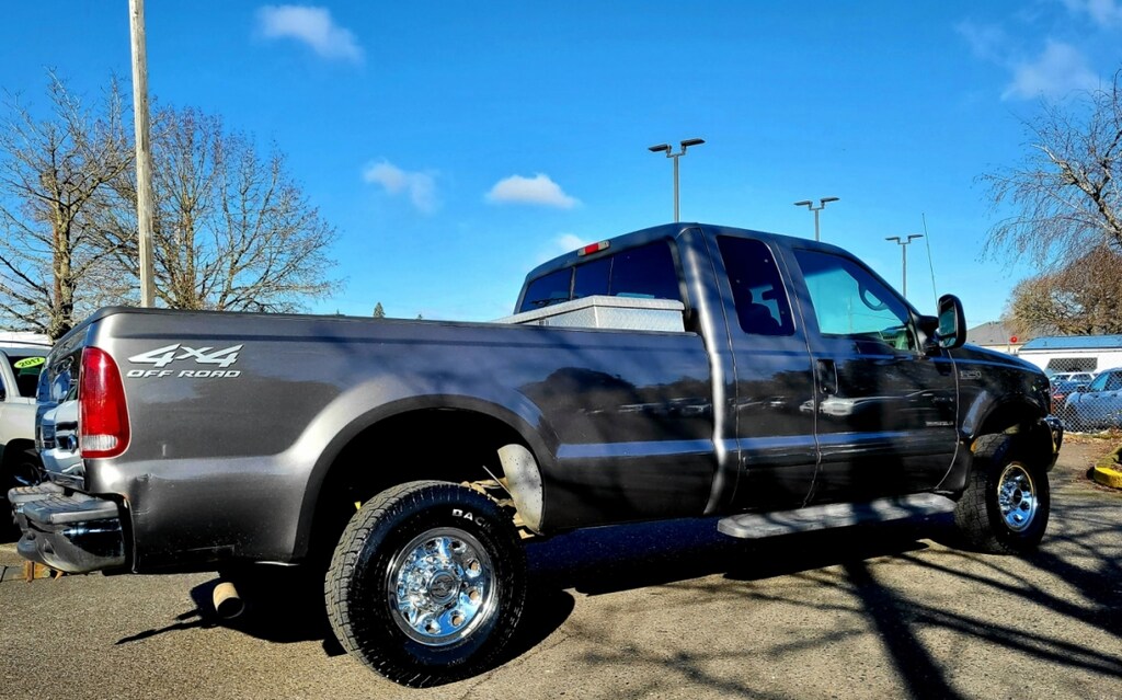 Used 2002 Ford F250 Super Duty Super Cab XLT Long Bed 1-Owner 4wd 7.3 Diesel Truck