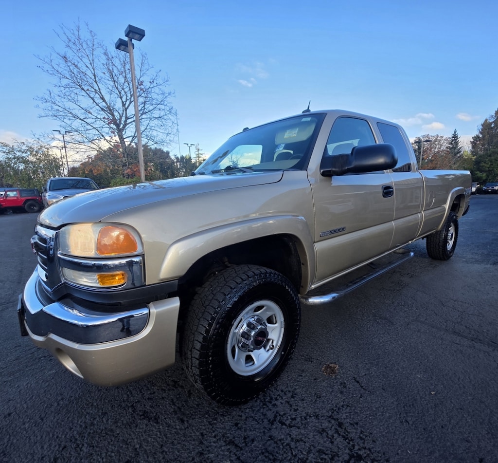 Used 2004 GMC Sierra 3500 Extended Cab Sle Pickup 4d 8 Ft V8, 8.1 Liter 4wd Truck