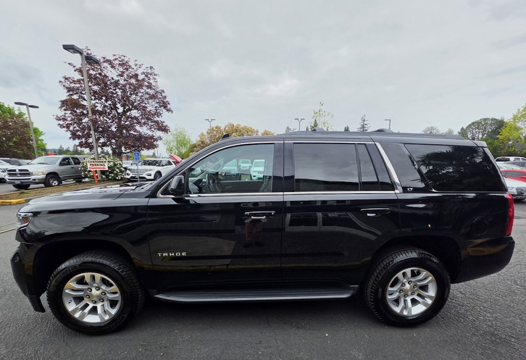 Used 2018 Chevrolet Tahoe Lt Sport Utility 4d 4wd SUV