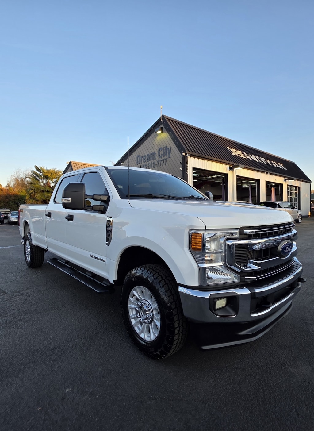 Used 2022 Ford F250 4wd Super Duty Crew Cab Xlt Pickup 4d 8 Ft 1-Owner Truck Truck