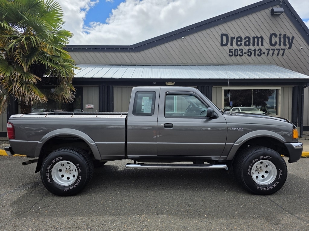 Used 2004 Ford Ranger 4wd Super Cab Xlt Pickup 2d 6 Ft 1-Owner Manual, 5-spd Truck