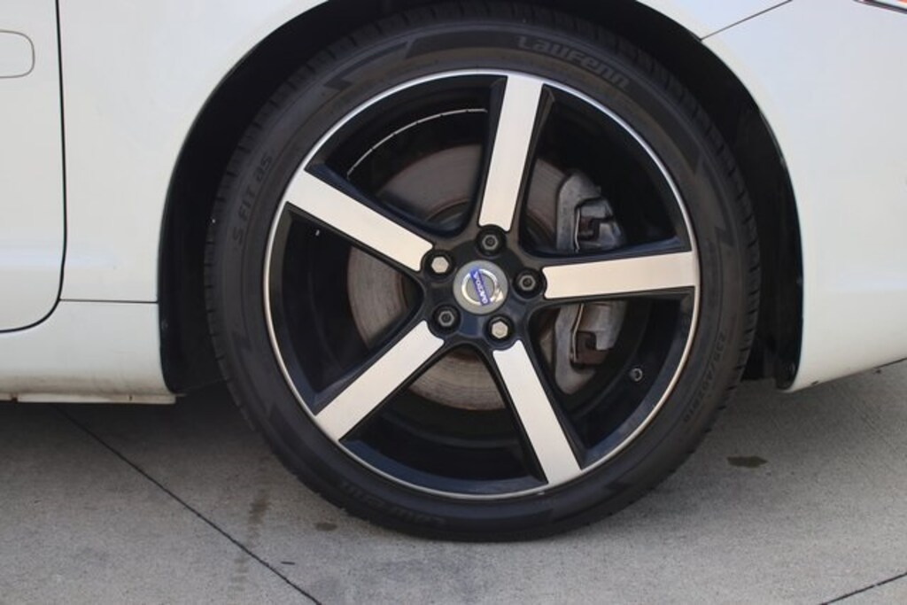 Used 2012 Volvo C70 T5 Premier Plus w/Inscription Package, Climate Pac Convertible