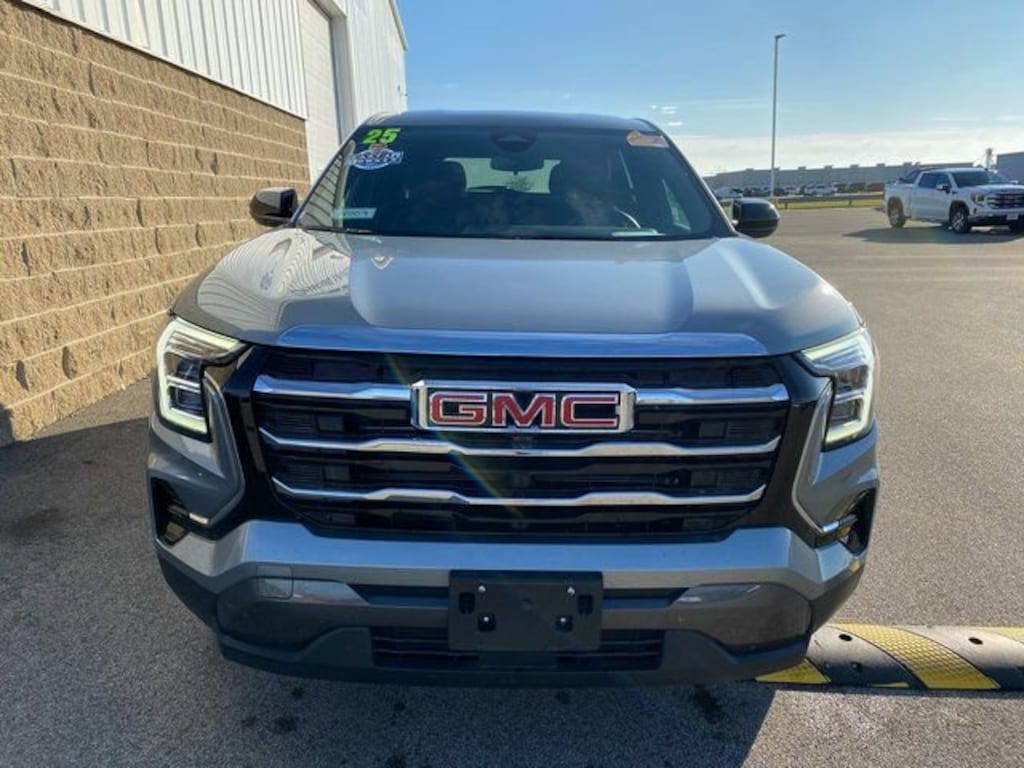 Used 2025 GMC Terrain Elevation SUV