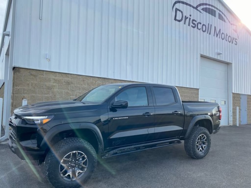 New 2026 GMC Canyon Elevation Truck