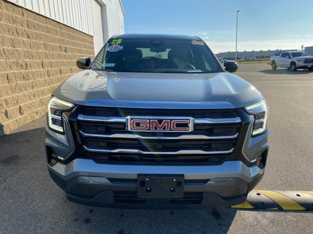 Used 2025 GMC Terrain Elevation SUV