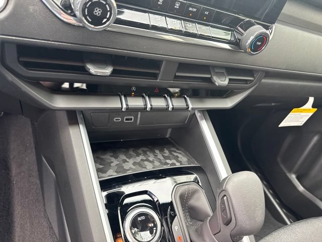 2026 Chevrolet Colorado Work Truck - Photo 21
