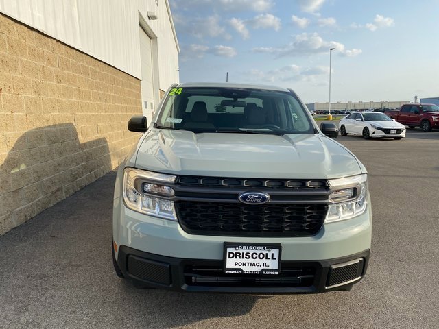 2024 Ford Maverick XLT photo 2