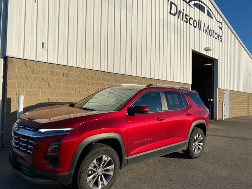 Used 2025 Chevrolet Equinox LT SUV