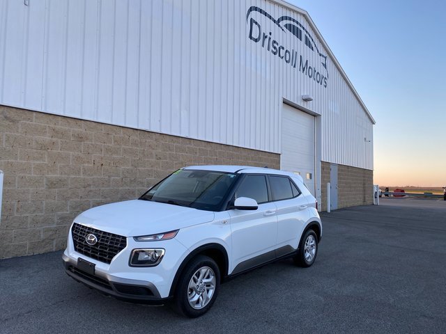 Used 2021 Hyundai Venue SE with VIN KMHRB8A31MU067581 for sale in Pontiac, IL
