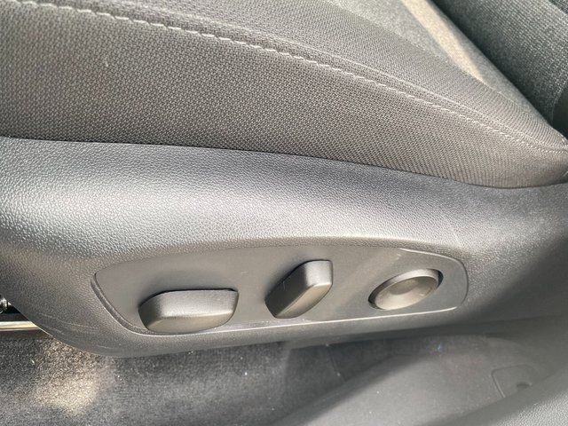 2025 GMC Acadia Elevation - Photo 18