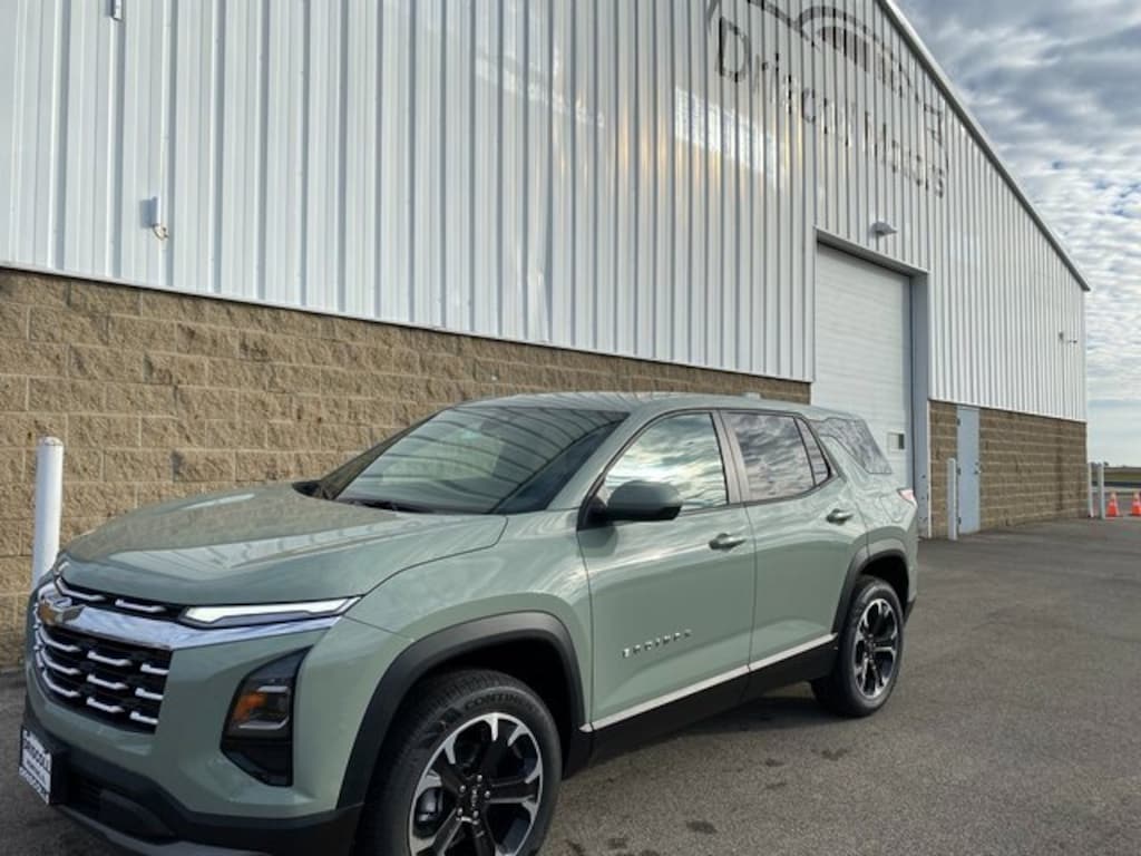 New 2026 Chevrolet Equinox LT SUV