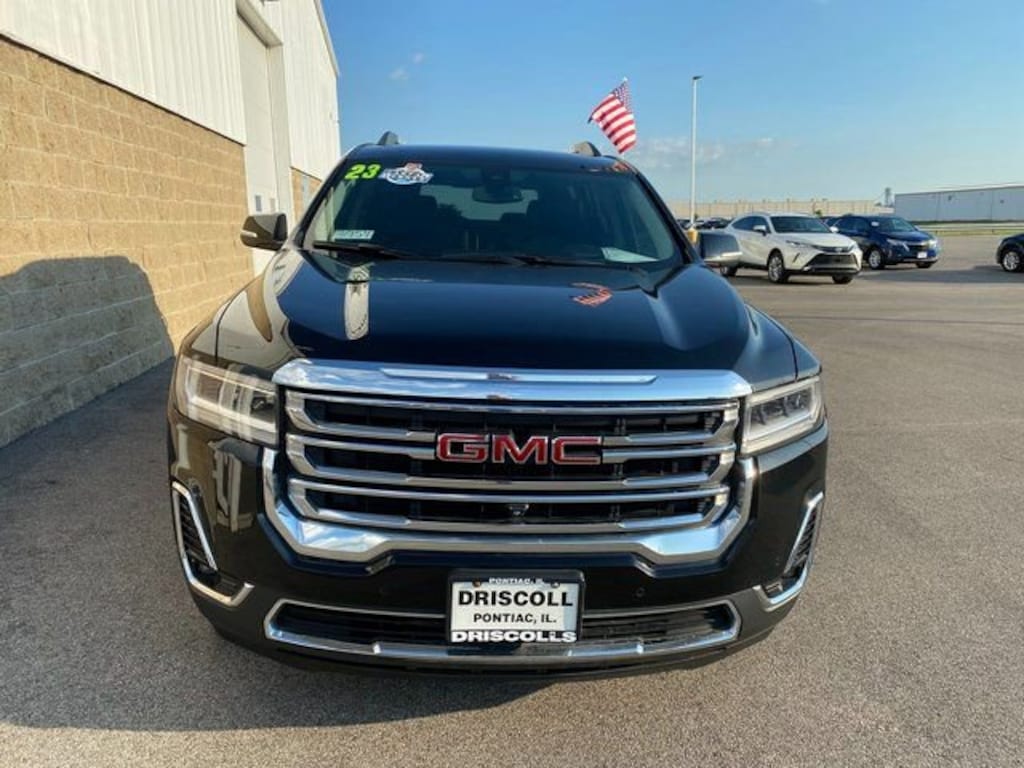 Used 2023 GMC Acadia SLT SUV