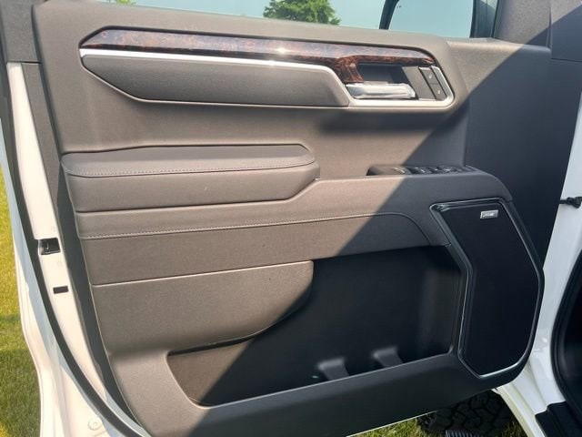 2025 Chevrolet Silverado 1500 RST - Photo 13