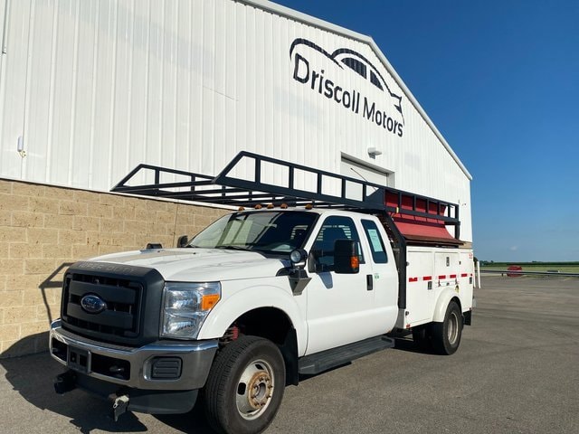 Used 2015 Ford F-350 Super Duty Chassis Cab XL with VIN 1FD8X3H64FED20566 for sale in Pontiac, IL