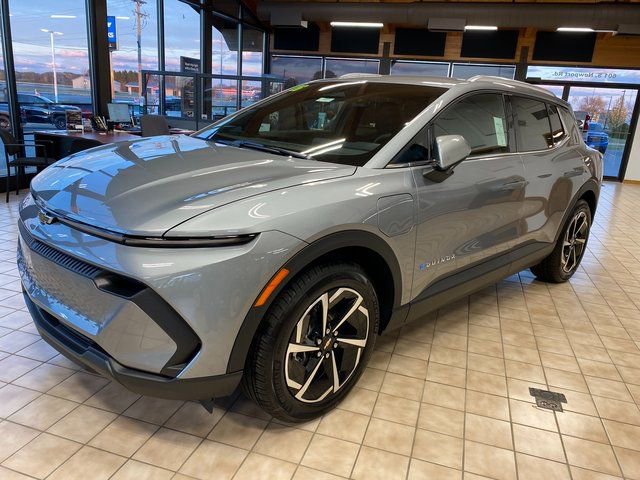 2026 Chevrolet Equinox EV SUV 