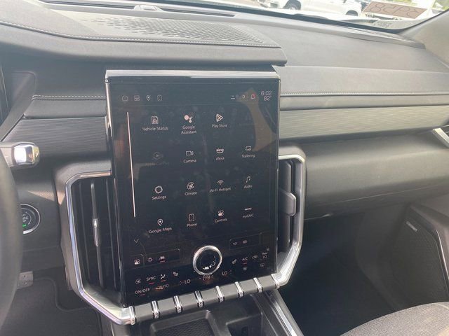 2025 GMC Acadia Elevation - Photo 23